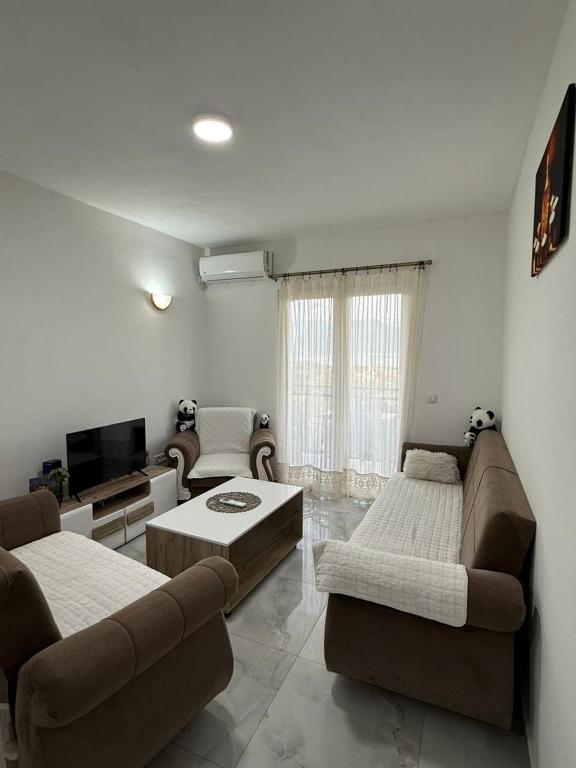 Apartment Panda - 3
