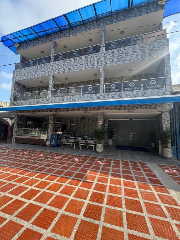 Hotel Casa Rueda, Estación El Salto