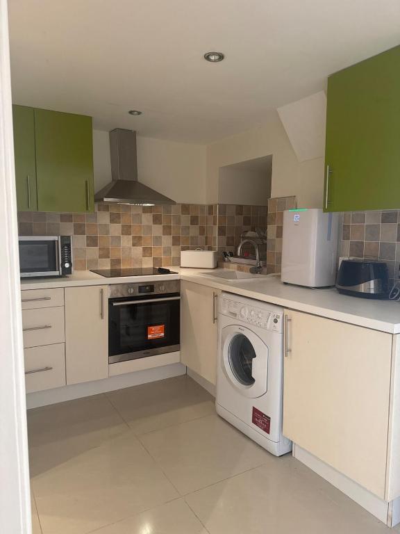 Jacuzzi for two cwtch, Porth