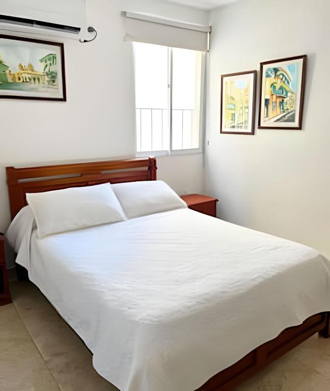 Hermoso apartamento con vista en el laguito - 2