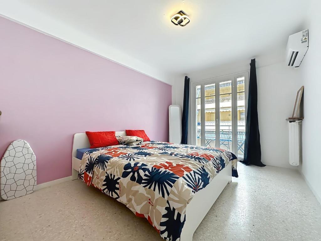 Cozy Apartment in Antibes - 4