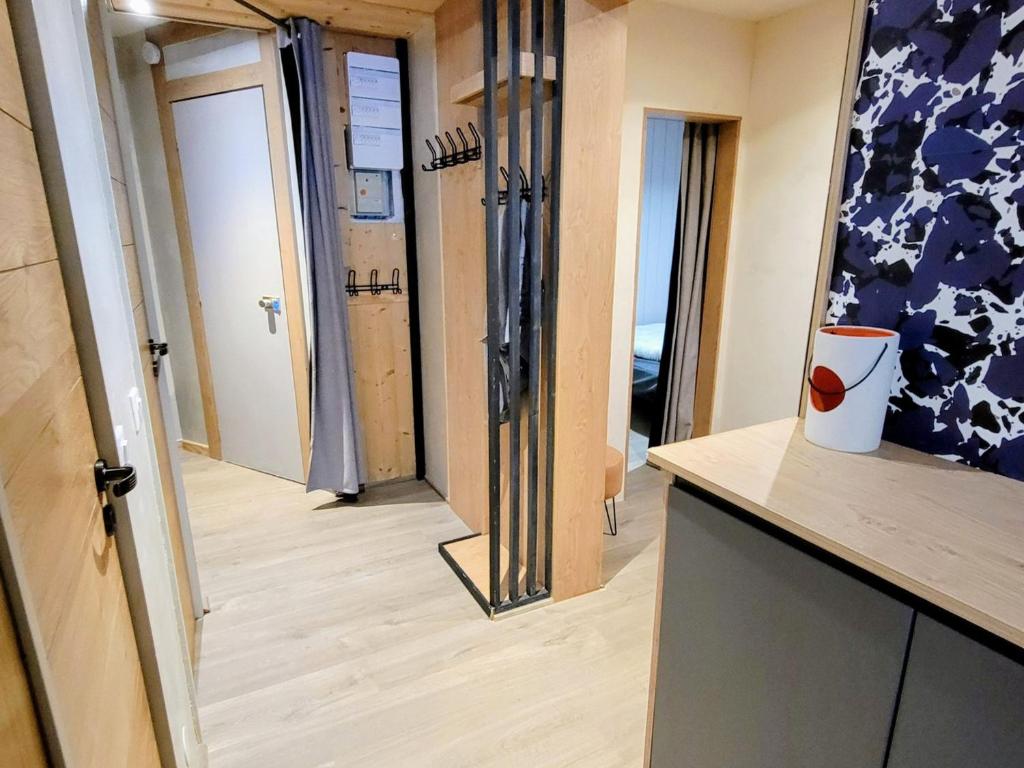Appartement rénové, ski aux pieds, balcons, 3 pièces pour 8 pers. - 5