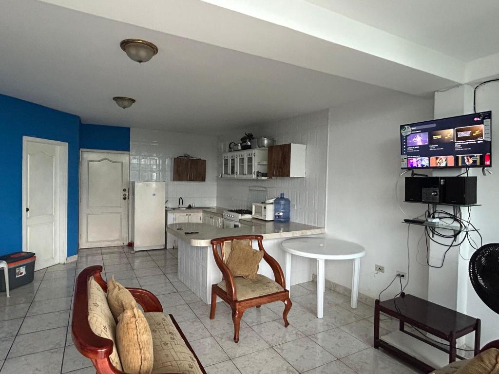 Casa blanca Atacames - 2