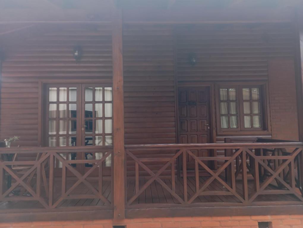 Paseo del Yacaratia - 2