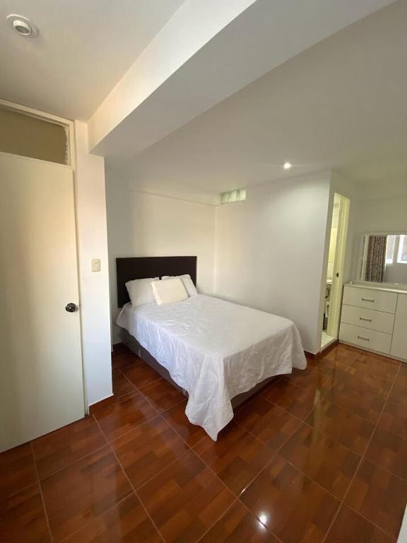 Beautiful Complete Apartment - 2