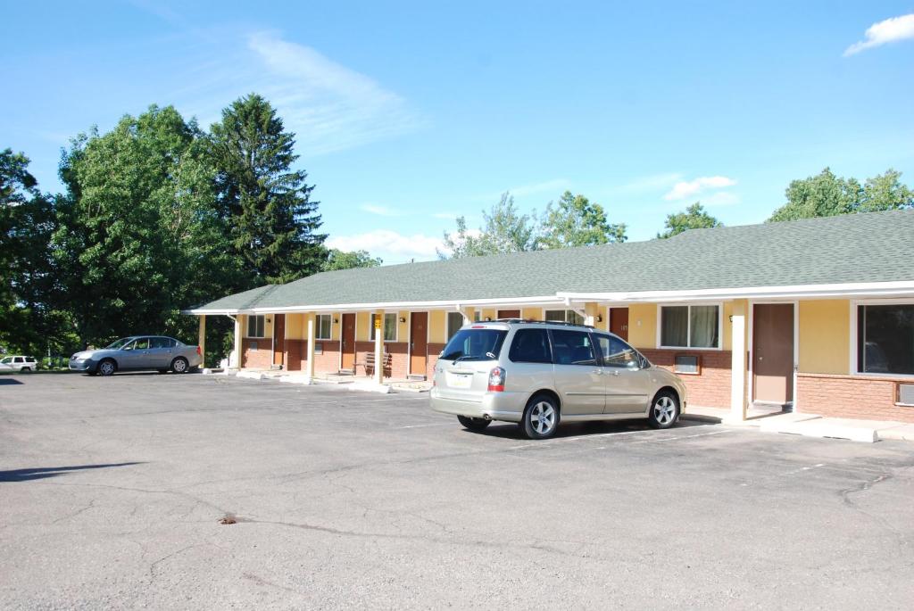Mount Laurel Motel photo