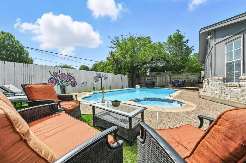 Two Adjacent Houses with a Private Pool, Colleyville