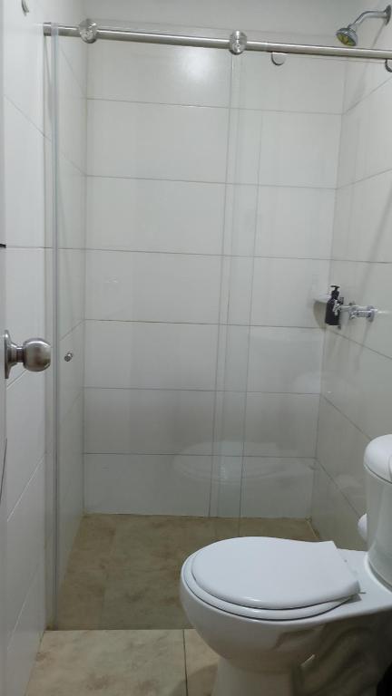 Cerca Embajada , Corferias , G -12 Hotel Monaco de Luxe - 5