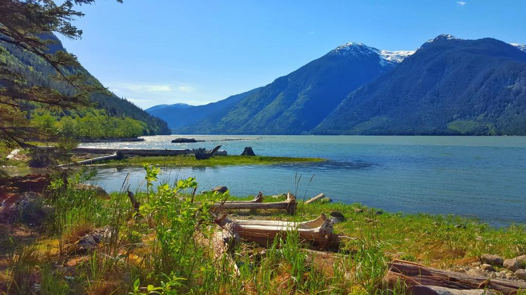 Bella Coola Cumbrian Inn photo