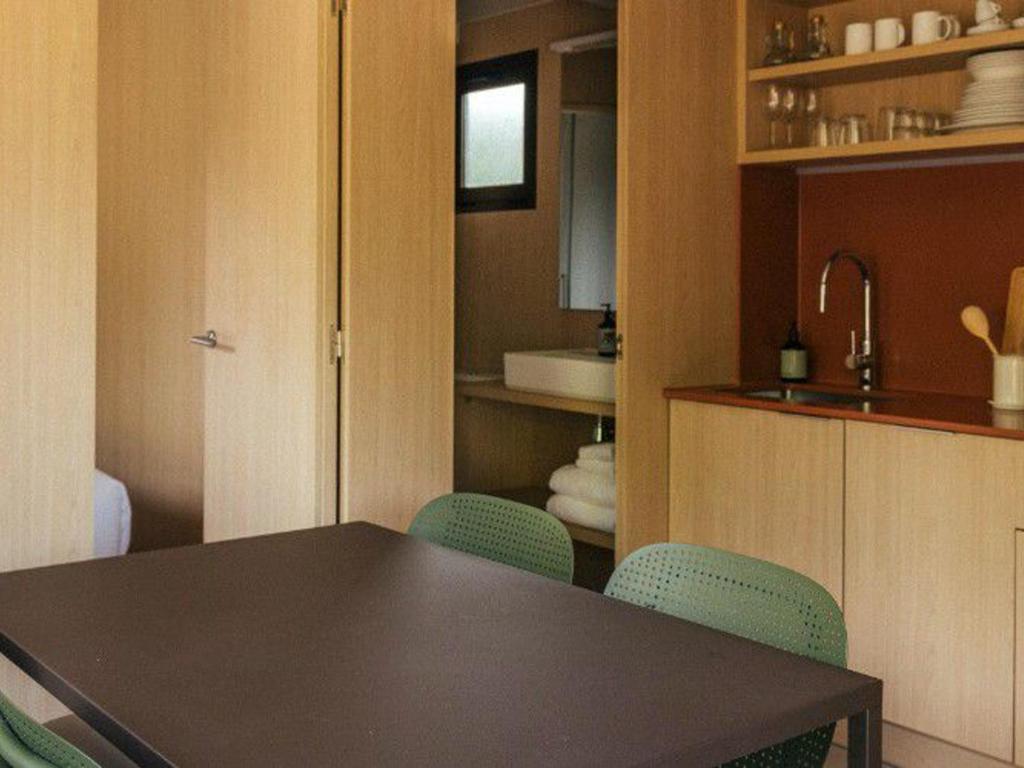 Mobil-home 2 chambres avec terrasse à San Sebastián - API-1-52-590 - 5