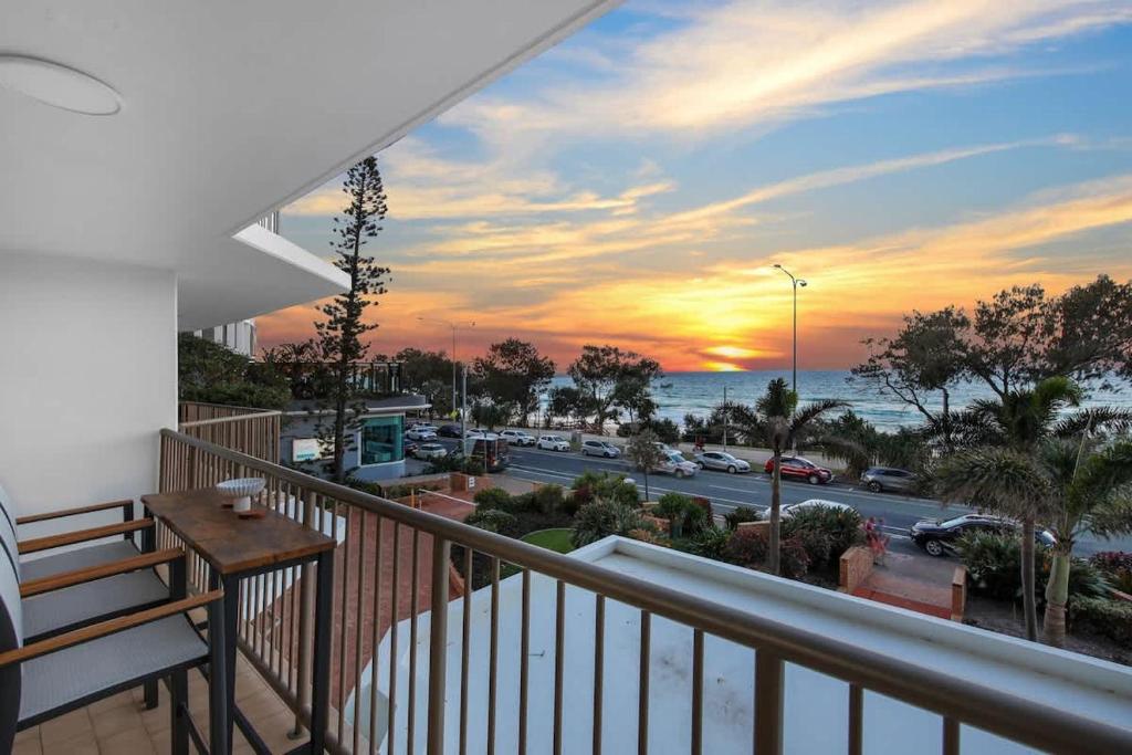 The Ocean Arcade - Views Games & Vibes, Gold Coast