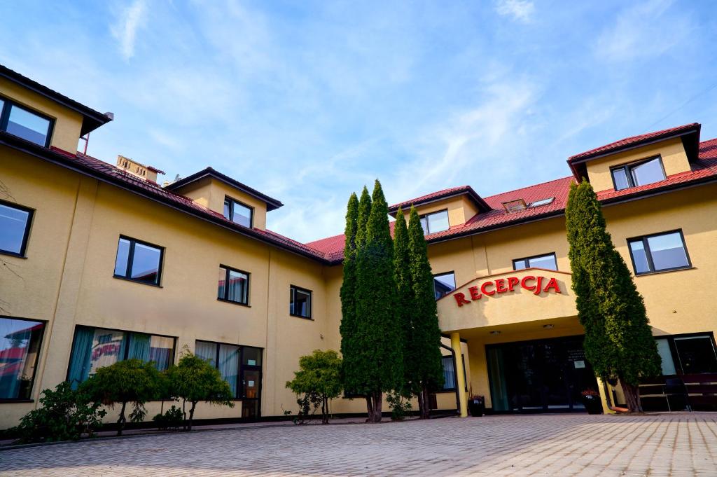 Forrest, Głogów Małopolski