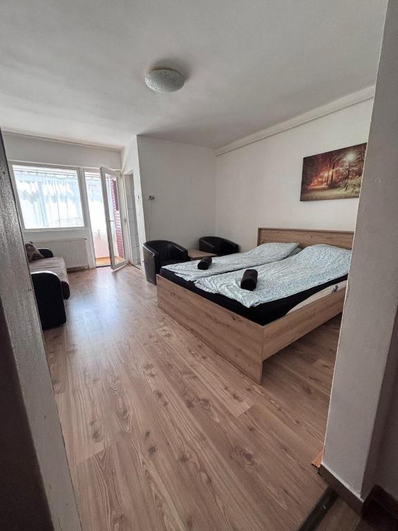 The Knight's Rest, Hunedoara