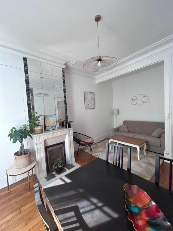 Full apartment Paris City Center - Appartement Paris Centre Quartier Saint Martin - 2