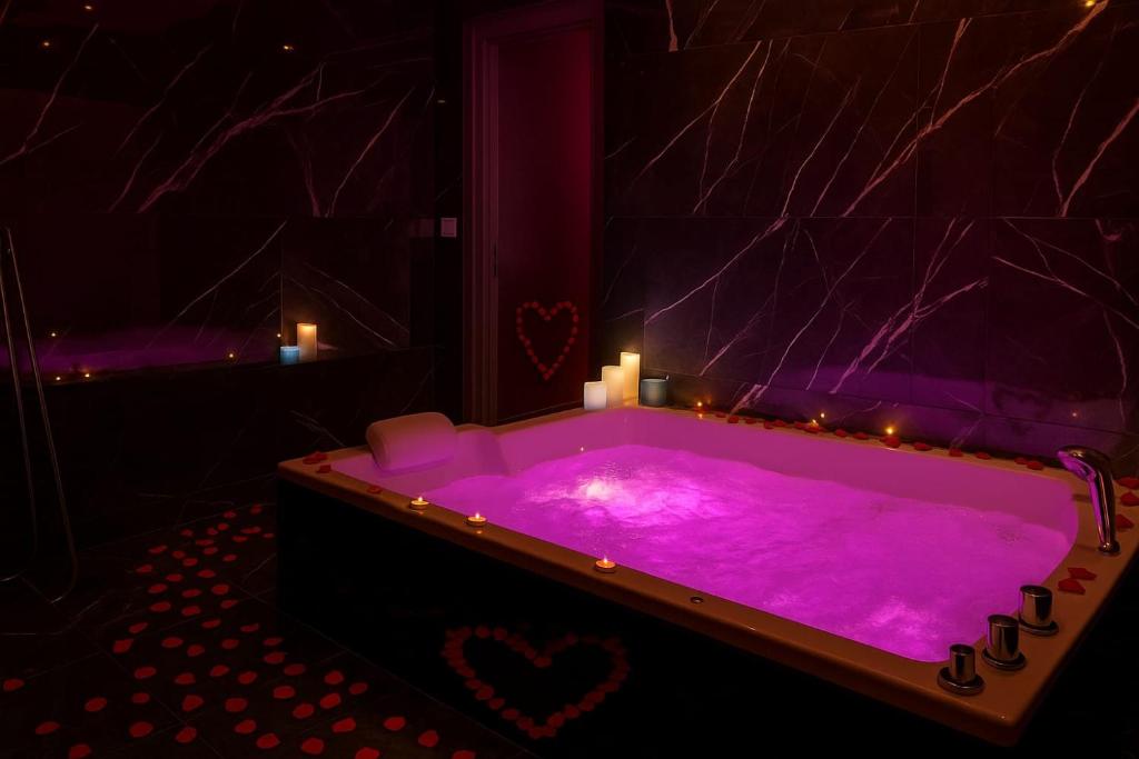Love Room Royan - 5