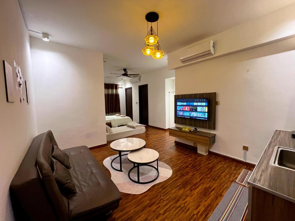 Est 25 by Agel Homestay, Penampang