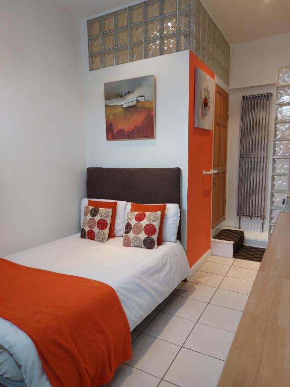 Studio Bromley, Grove Park