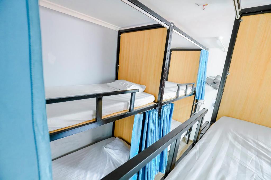 Hoan Kiem Lakeside Hostel- The best location, Hanoj