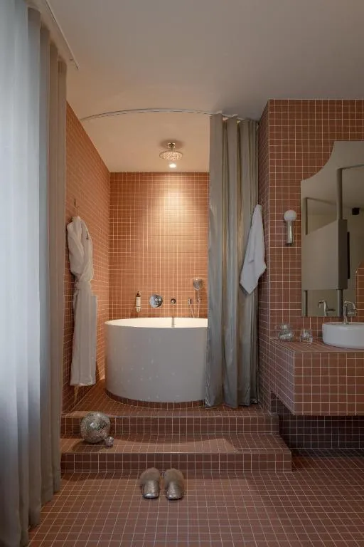 MiHotel - Rue Cuvier, hotel in Lyon