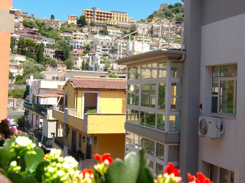 San Nicolas House, Loft Luminoso in Centro, easy car access - 2