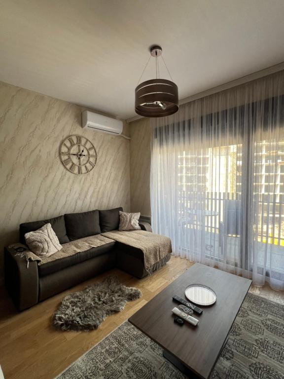 Mitra Apartmani - 1