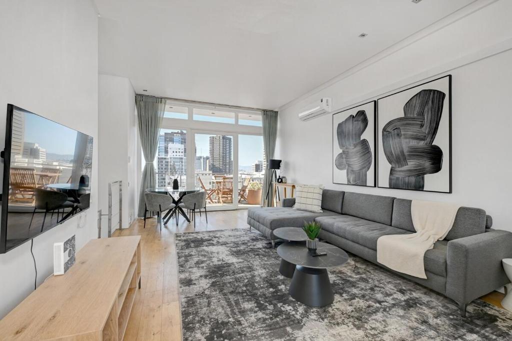 Huda - Manhattan Style Penthouse with insane views!, Kapské Město