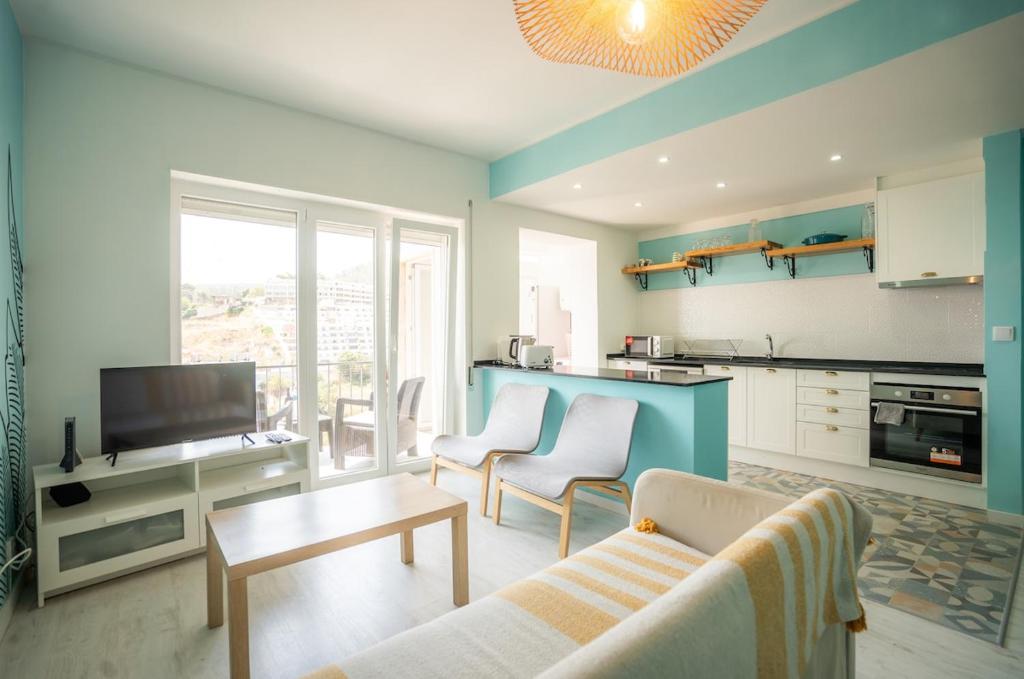 NEW - Ocean Breeze, Sesimbra