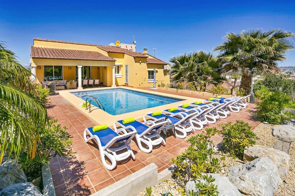 Villa Magdalena Blanca by Villa Plus - 1