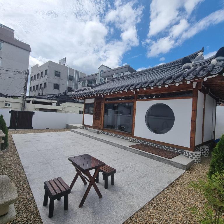 이손한옥,대형자쿠지,무료자전거,자동커피머신 등,마음을 쉬어가는공간, Kjongdžu