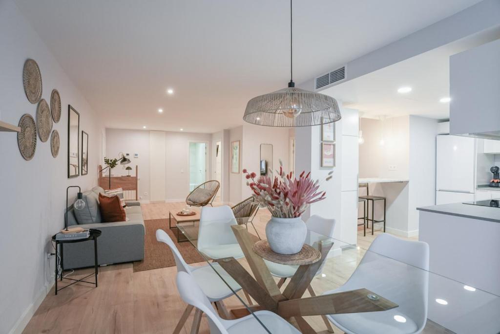 Renovated with pool -2Bedrooms 2Baths-Chamberí - 4