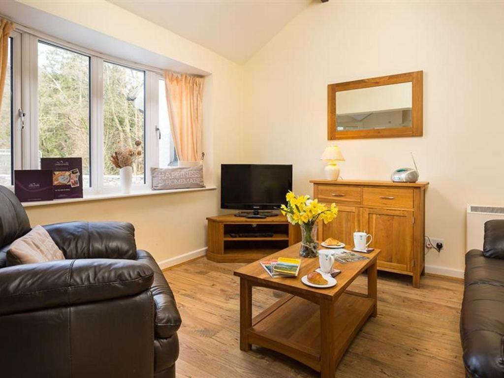 2 Riverside Cottage photo 7