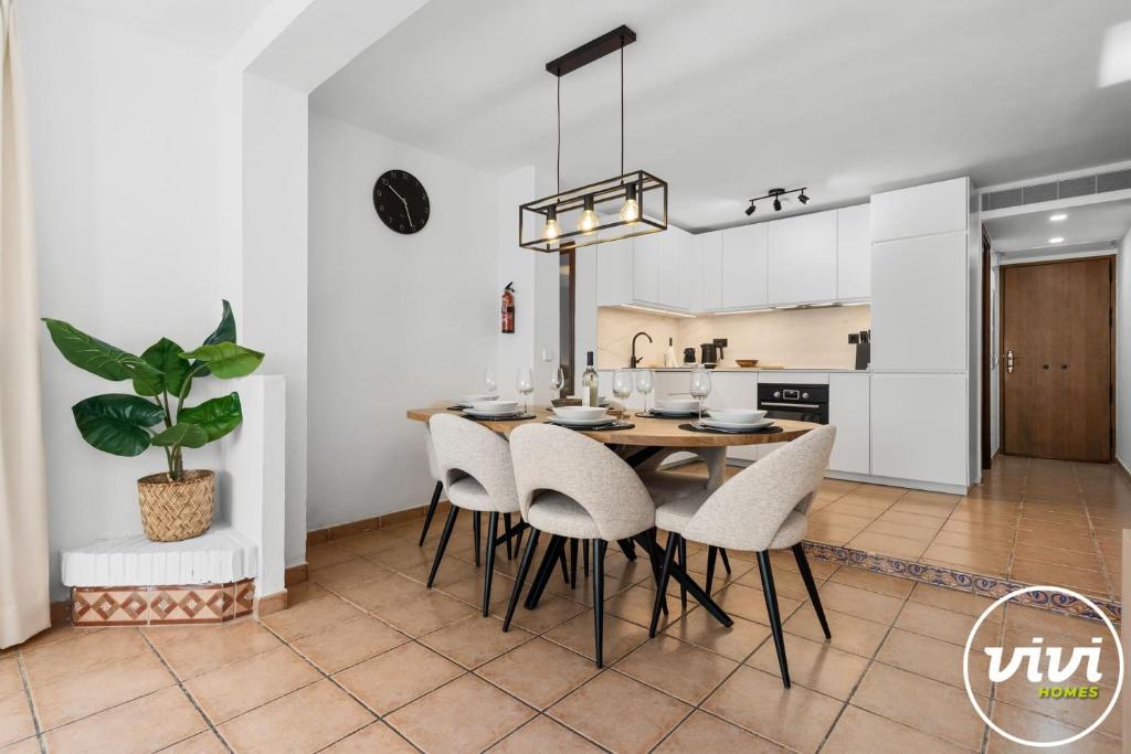 ViVi Homes - Montesol - Terrace - jacuzzi - sea view - 3