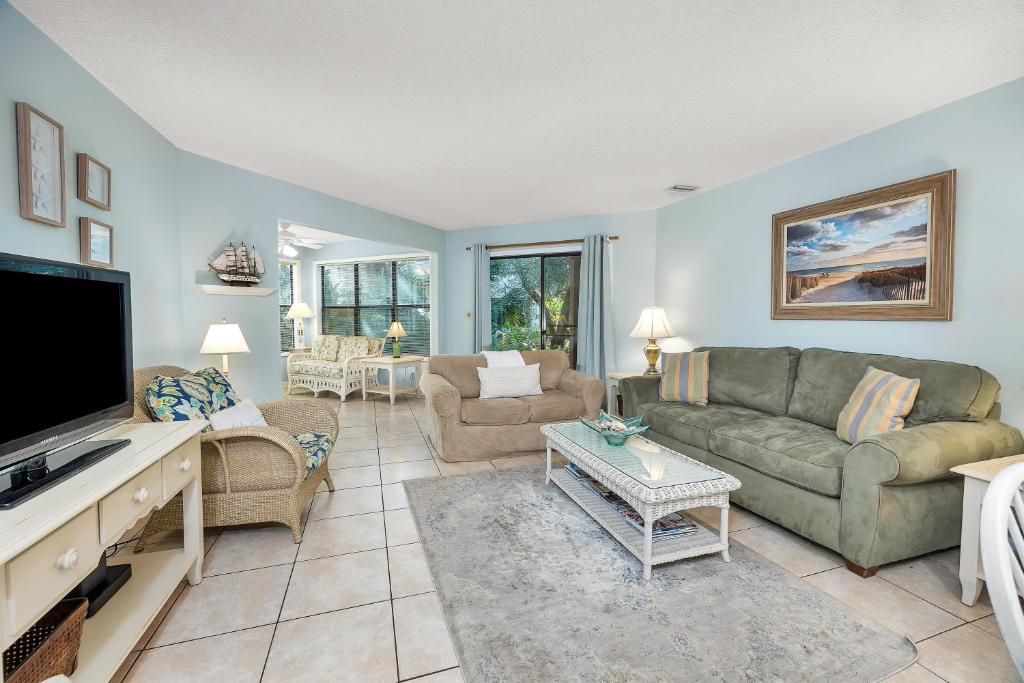 Harbour Oaks #403, Ostrov Saint Simons