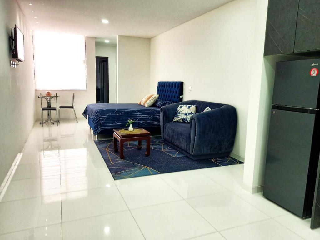 2L - Estilo y Comodidad en Sirari, Equipetrol - 3