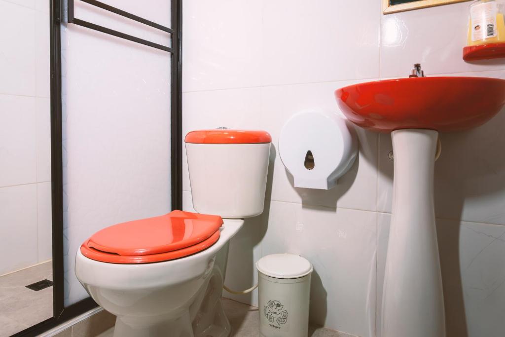 Hostal La Esperanza - 2