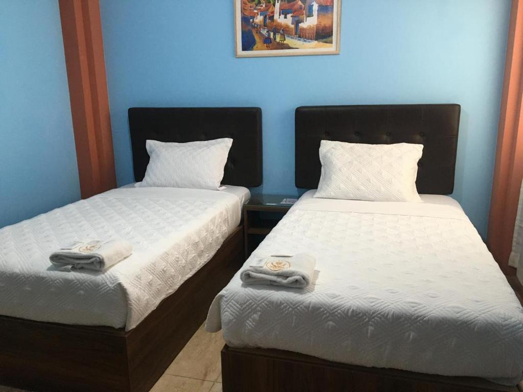 CARDOS HOSTAL - 5