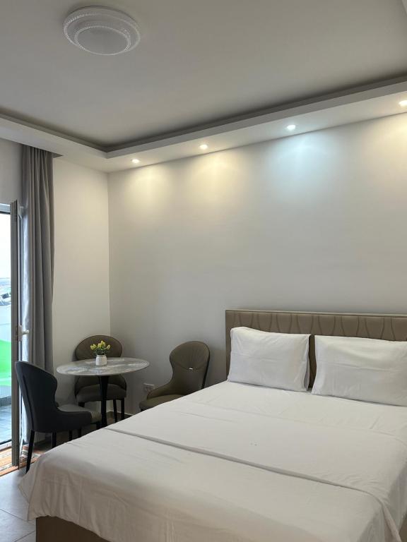 Garsonjera u centru Budve, Budva