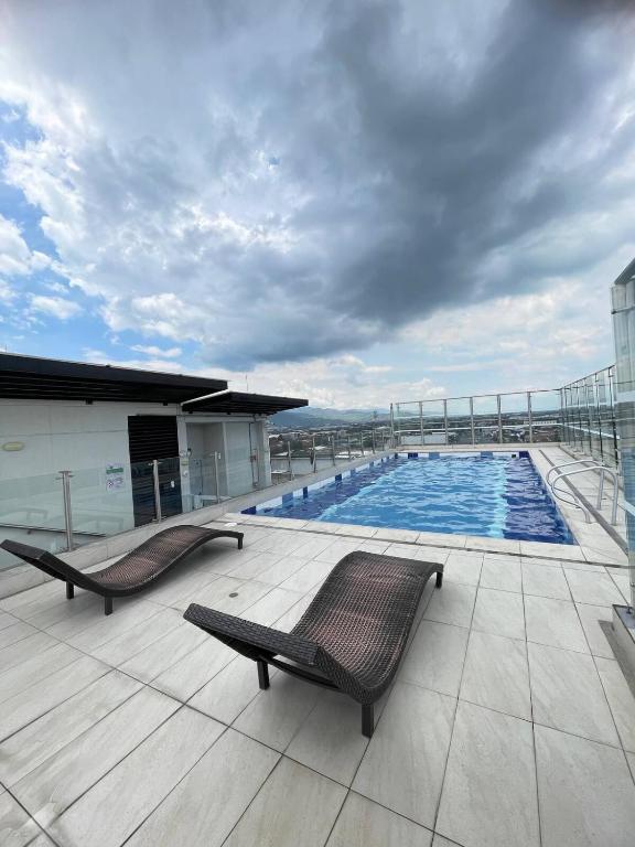 Lujoso apartaestudio en el norte - 4