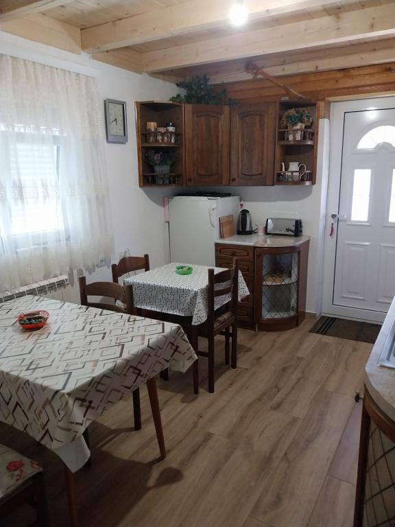 Rent a rooms - "Laki" - 4
