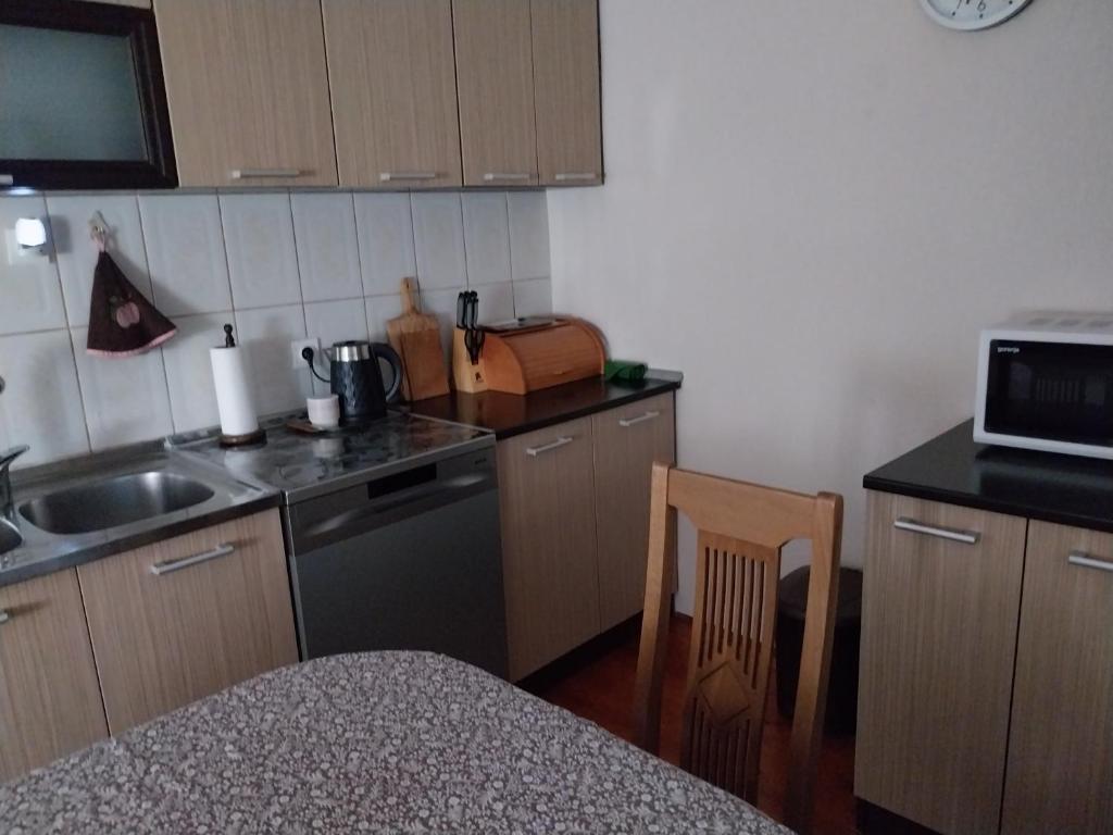 Rent a house - "Laki" - 4