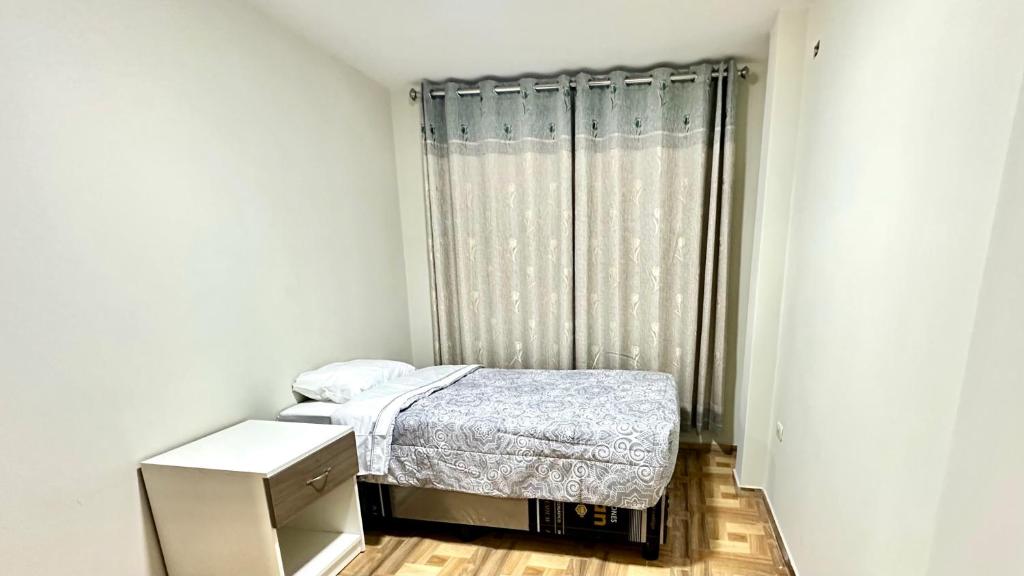 Habitación privada a 20 min del aeropuerto de Lima - 2