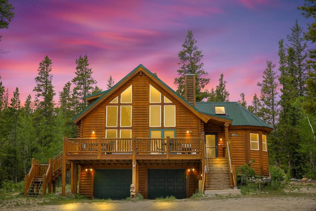 Cozy Log Cabin W Views & Bbq Deck, Fairplay