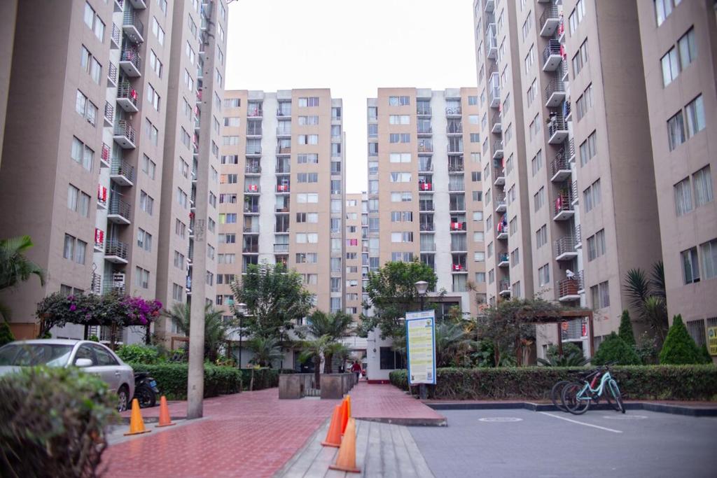 Hermoso apartamento cerca al estadio San Marcos y el Aeropuerto - 4