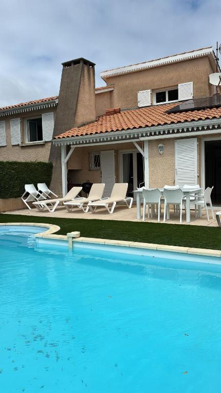 Villa La Hume proche port plage commodités Bassin d'Arcachon avec piscine chauffée - 1