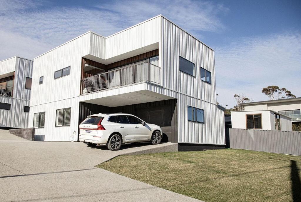 SALT #1 - Front Unit, Bicheno