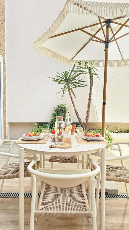 Splendide Studio parking clim terrasse - 3