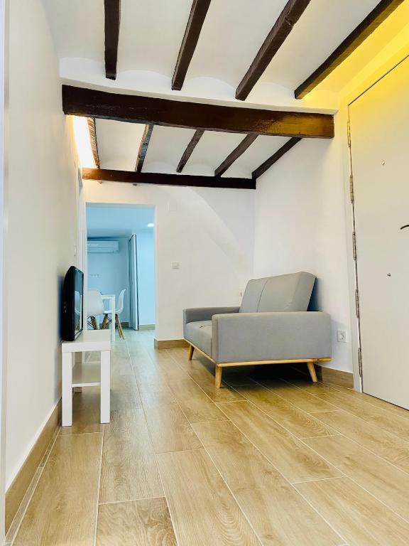 Apartamento a un minuto de la playa HORT - 3