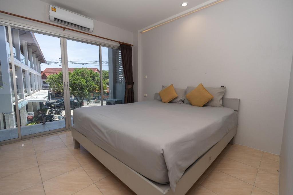 Chaweng Terrace, Chaweng