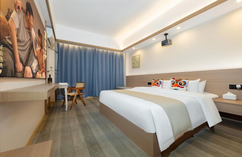 Lighthouse Hotel, Čang-ťia-ťie