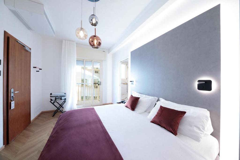 Hotel Bristol — Hotel rooms in Jesolo, Veneto